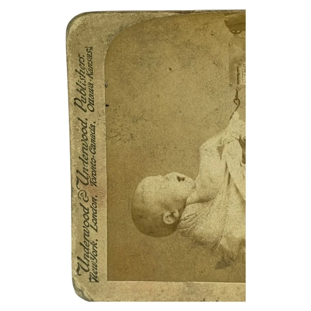 Underwood & Underwood 1891 Stereoview Some Are Born‎ Great Baby Genre Photo
